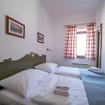 Апарт-отель Berghi And 3*