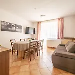 Berghi And Апарт-отель 3*