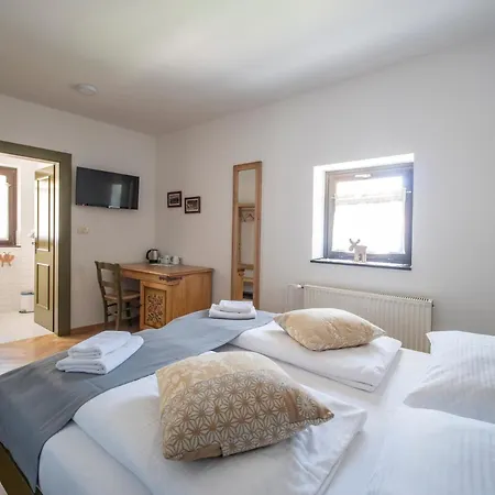 Berghi Hotel&apartments 3*