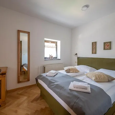 Aparthotel Berghi And Kranjska Gora