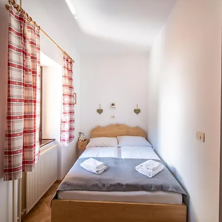 Berghi And Aparthotel 3*