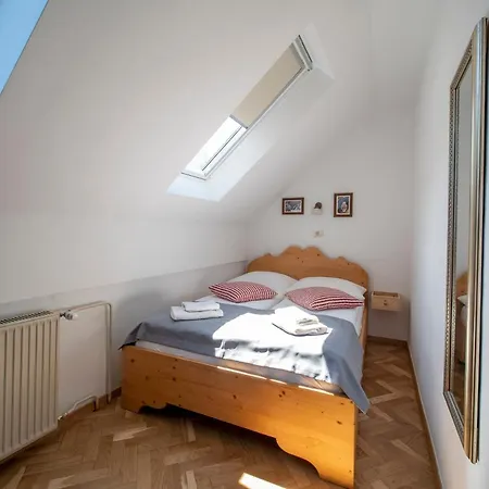 Berghi Hotel&apartments 3*