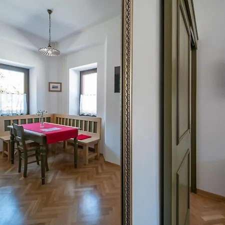 Berghi And Hotel apartamentowy
