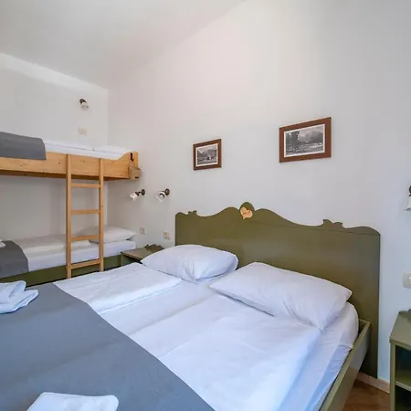 Berghi And Hotel apartamentowy Kranjska Gora