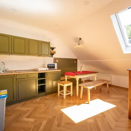 Aparthotel Berghi And