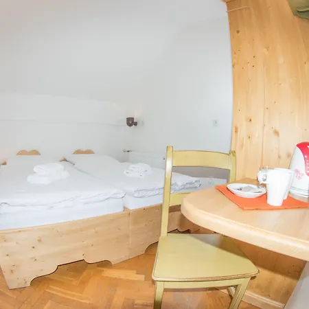 Berghi Hotel&apartments