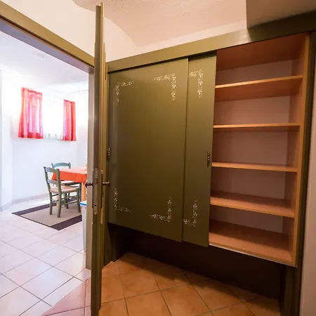 Berghi Hotel&apartments 3*