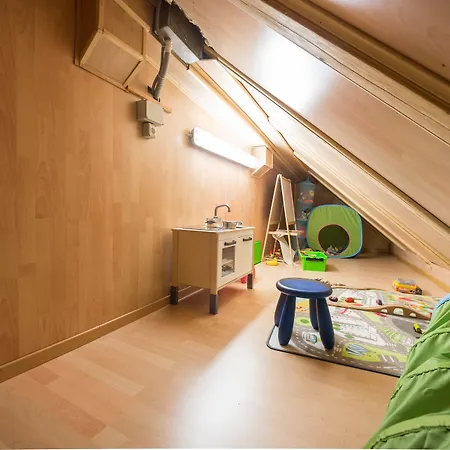 아파트호텔 Berghi And 크라니스카고라