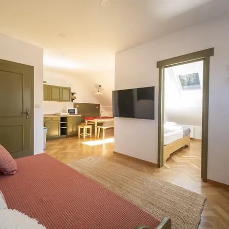 Berghi Hotel&apartments 3*