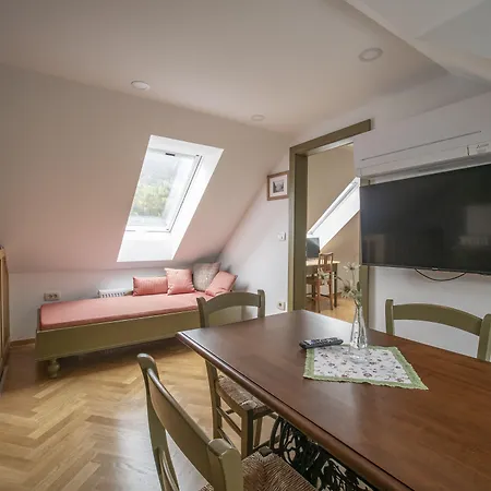 Berghi Hotel&apartments