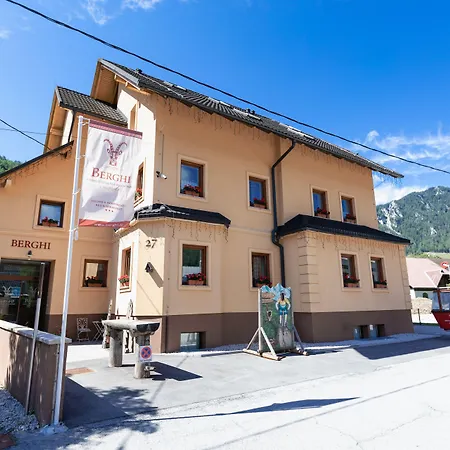 Aparthotel Berghi Hotel&apartments 3*