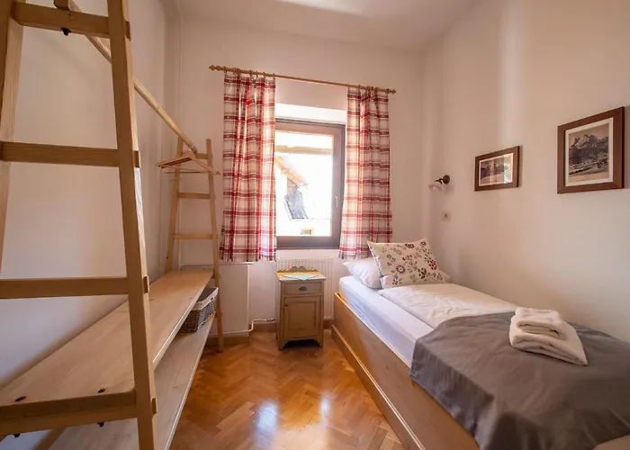 Apart Otel Berghi And Kranjska Gora