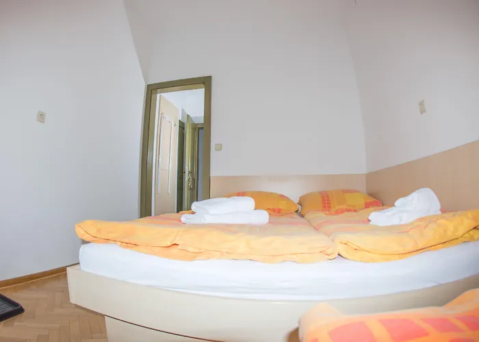 Berghi Hotel&apartments