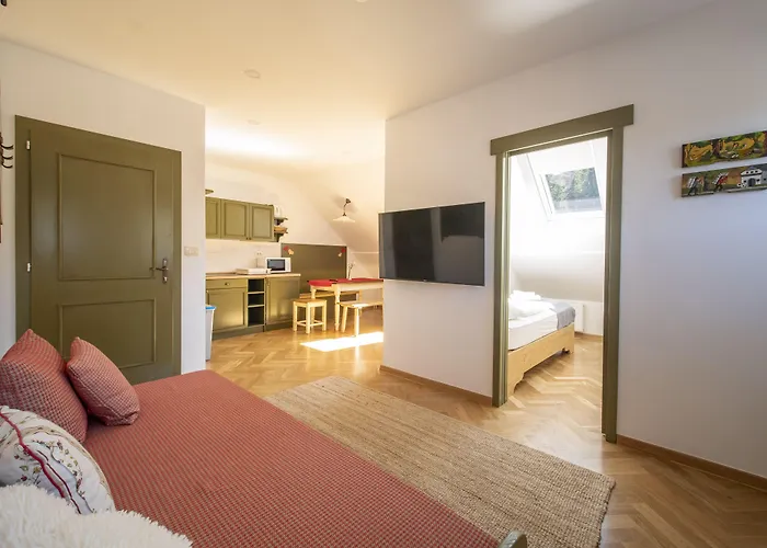 Berghi Hotel&apartments 3*